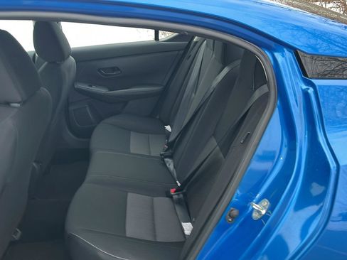 Used 2025 Nissan Sentra SV image 23