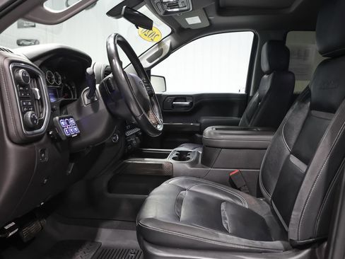 Used 2020 Chevrolet Silverado 1500 RST w/ All-Star Edition image 34