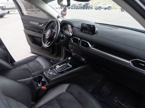 Used 2018 MAZDA CX-5 Touring w/ Preferred Equipment Package image 19