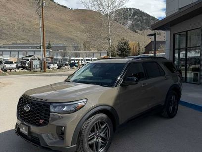 New 2026 Ford Explorer ST w/ Sun And Sound Package