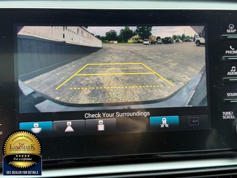 Used 2018 Honda Accord Touring image 13
