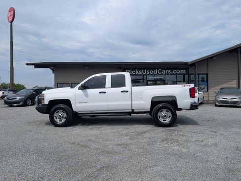 Used 2017 Chevrolet Silverado 2500 W/T AWD/4WD image 11