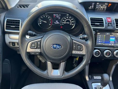 Used 2018 Subaru Forester 2.5i Premium image 18
