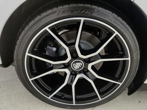 Used 2023 Porsche Taycan w/ Premium Package RWD image 98