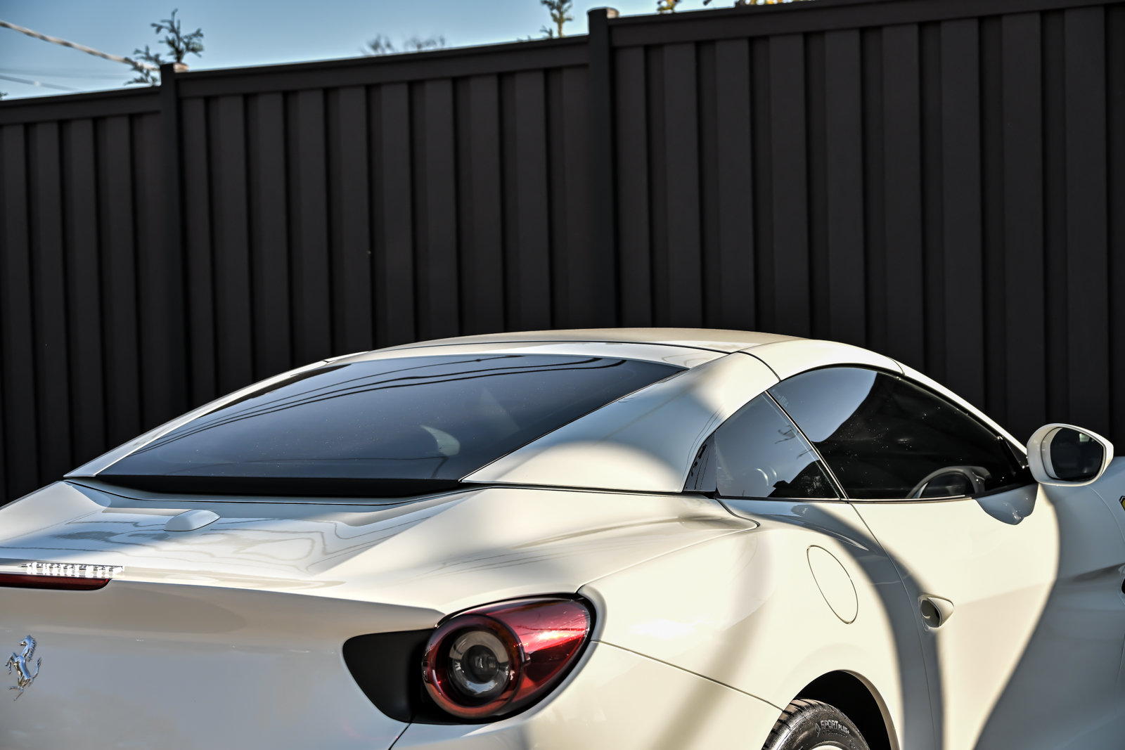 Used 2019 Ferrari Portofino RWD image 26
