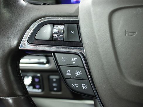 Used 2023 Lincoln Navigator Black Label image 21