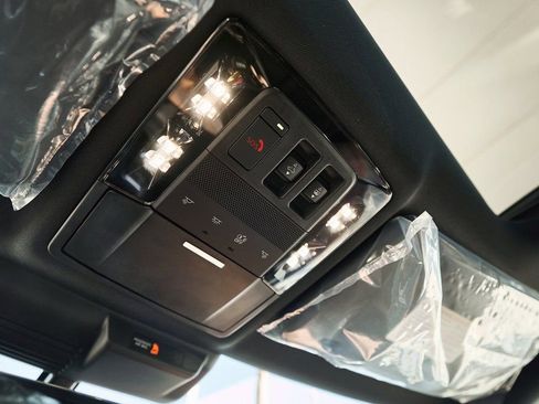 New 2026 Mitsubishi Outlander SEL FWD image 60