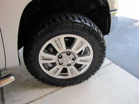 Used 2014 Toyota Tundra 1794 Edition AWD/4WD image 37