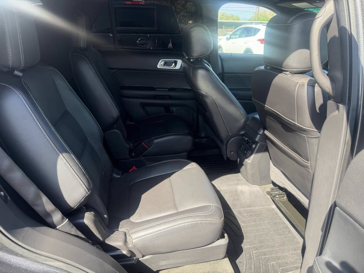 Used 2015 Ford Explorer Sport w/ Equipment Group 401A AWD/4WD image 29