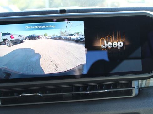 New 2026 Jeep Gladiator Sport AWD/4WD image 18