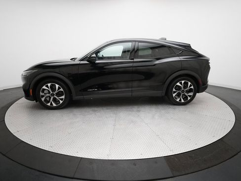 Used 2025 Ford Mustang Mach-E Select w/ Comfort Package Lite image 23