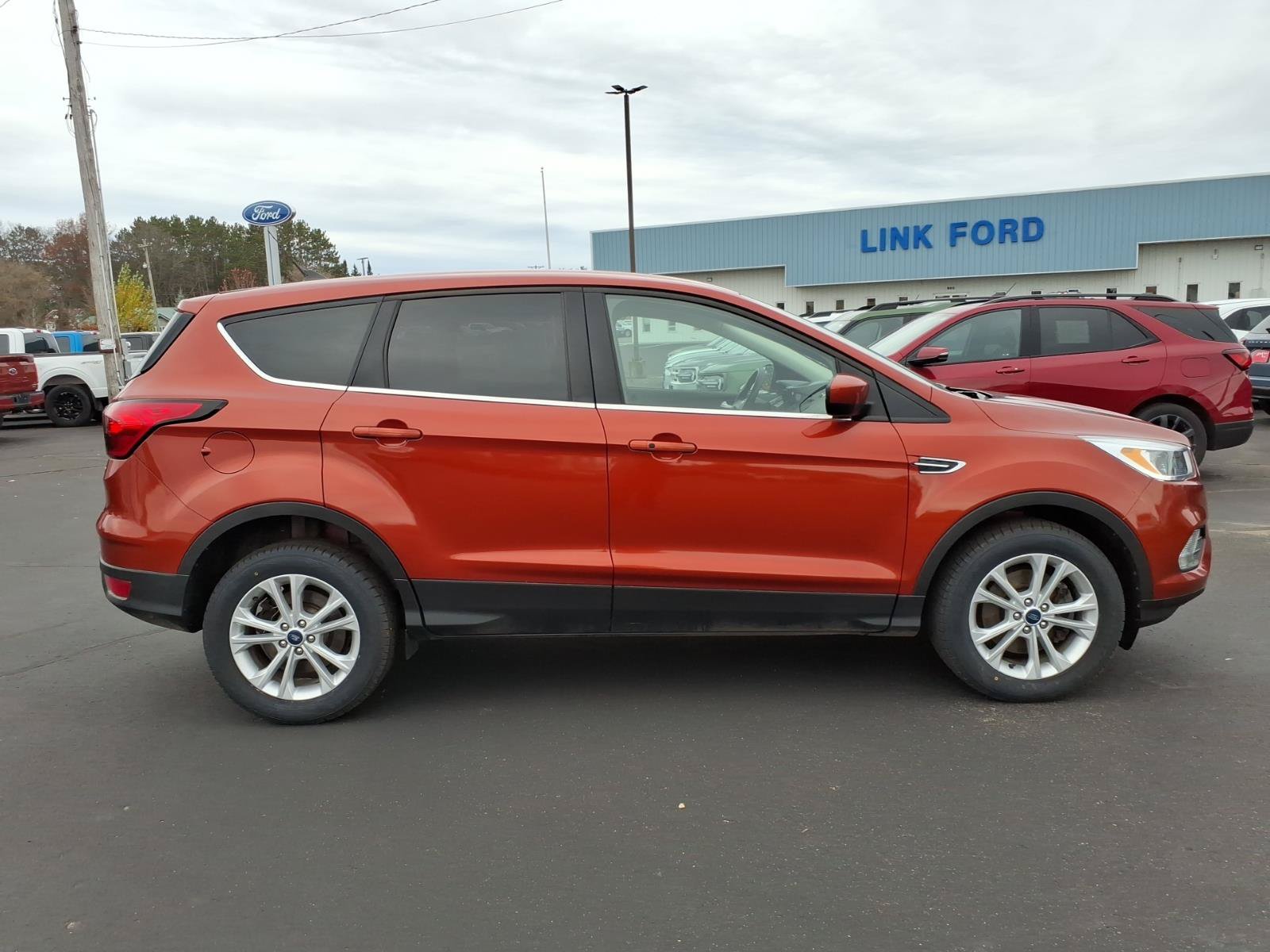 Used 2019 Ford Escape SE AWD/4WD image 7