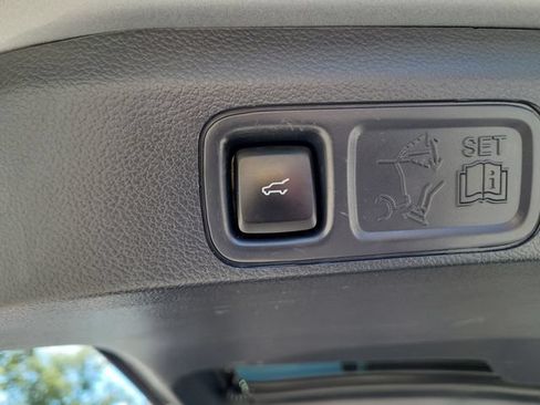 Used 2023 Ford Expedition Max Limited RWD image 10