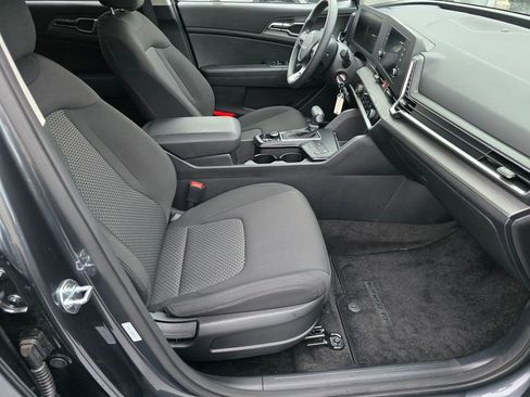 Certified 2024 Kia Sportage LX image 16