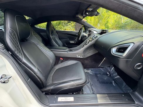 Used 2014 Aston Martin Vanquish Coupe RWD image 58