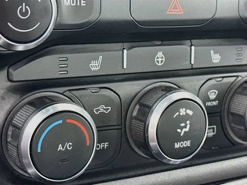 Used 2021 RAM 1500 Big Horn AWD/4WD image 25