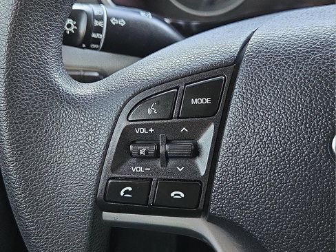 Used 2021 Hyundai Tucson SE FWD image 21