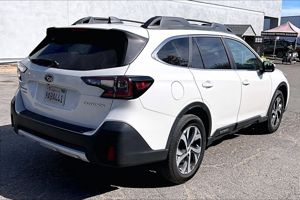 Used 2022 Subaru Outback Limited AWD/4WD image 4