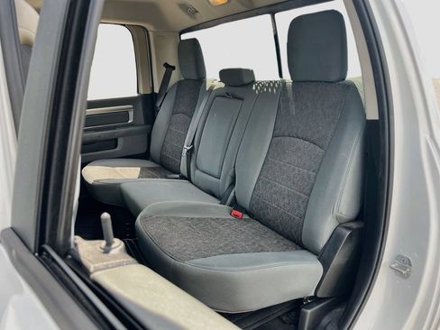Used 2018 RAM 1500 Big Horn RWD image 21