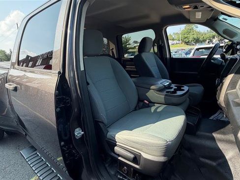 Used 2016 RAM 3500 Tradesman w/ Popular Equipment Group RWD image 12