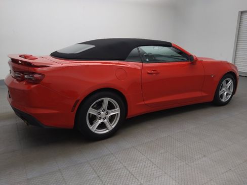 Used 2020 Chevrolet Camaro LT RWD image 10