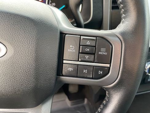 Certified 2022 Ford F150 XLT w/ Equipment Group 302A High image 32