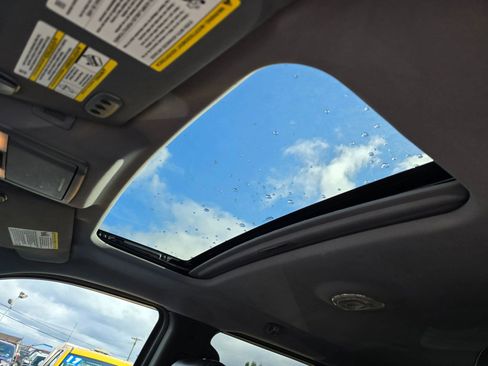 Used 2012 Ford F150 Lariat w/ Max Trailer Tow Pkg image 24