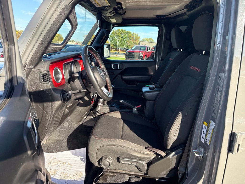 Used 2018 Jeep Wrangler Unlimited Rubicon AWD/4WD image 27