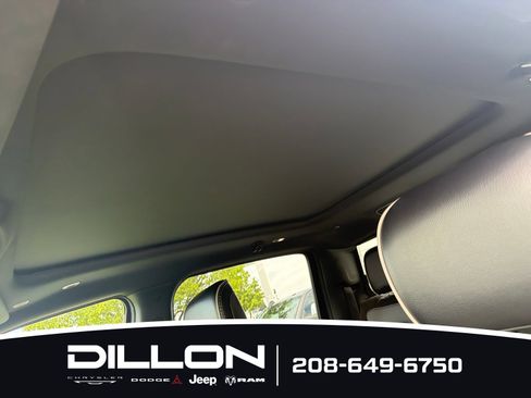 Used 2023 RAM 1500 Laramie AWD/4WD image 7