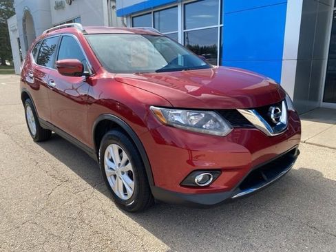 Used 2016 Nissan Rogue SV AWD/4WD image 1