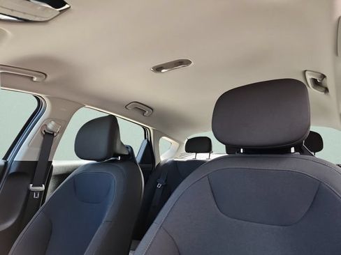 New 2026 Kia K4 FWD image 27
