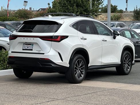 Certified 2025 Lexus NX 350 AWD w/ Accessory Package (Z2) image 4
