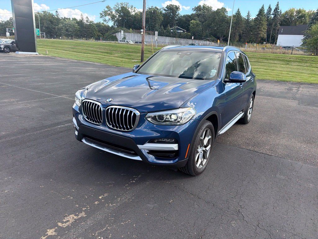 Used 2021 BMW X3 xDrive30i w/ Convenience Package AWD/4WD image 7