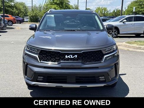 Used 2023 Kia Sorento EX w/ Panoramic Sunroof Package FWD image 6