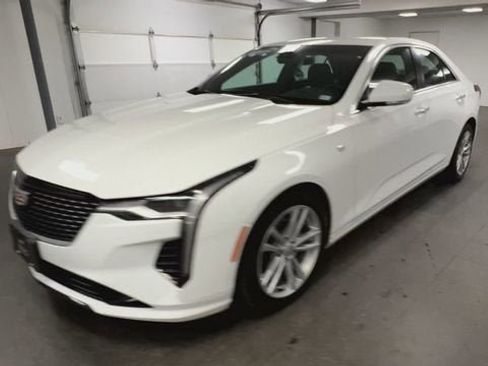 Certified 2024 Cadillac CT4 Luxury RWD image 4
