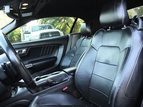 Used 2016 Ford Mustang Premium RWD image 11