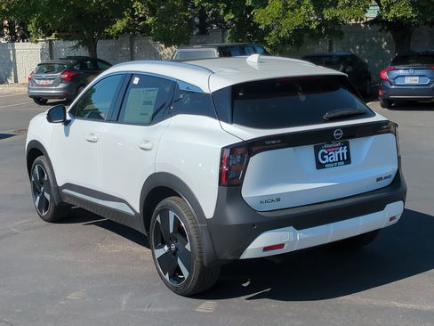 New 2025 Nissan Kicks SR w/ SR Premium Package image 7