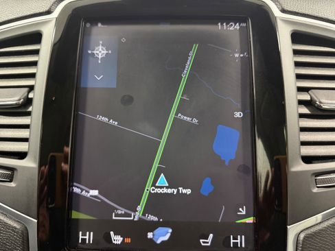 Used 2018 Volvo XC90 T5 Momentum w/ Convenience Package image 12