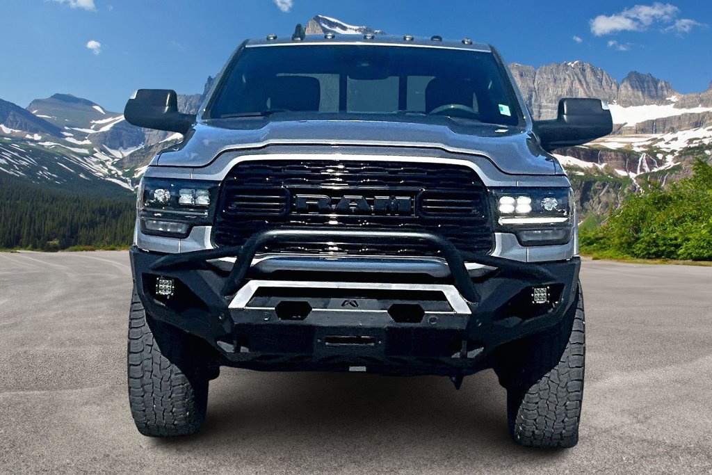 Used 2021 RAM 3500 Limited AWD/4WD image 3