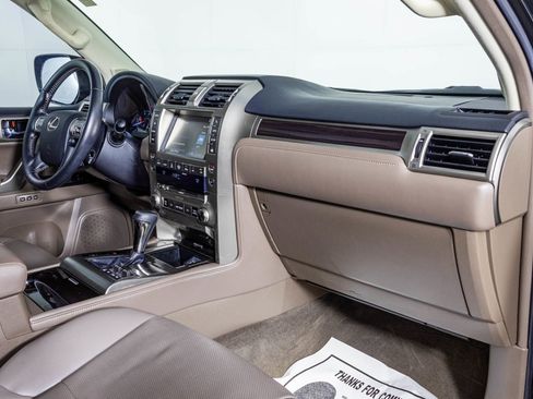 Used 2017 Lexus GX 460 460 image 44