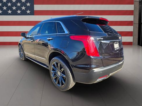 Used 2017 Cadillac XT5 Platinum image 6