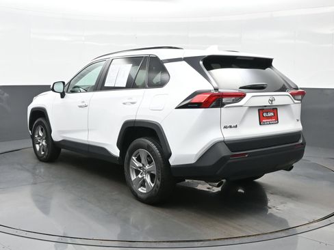 Used 2024 Toyota RAV4 XLE FWD image 4