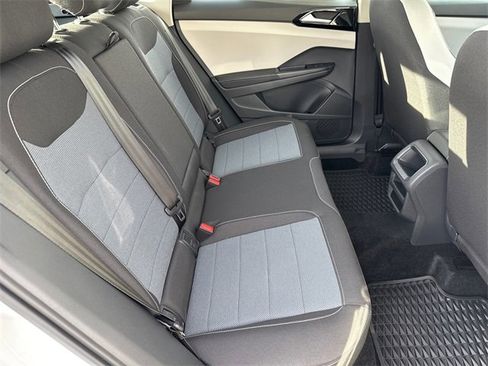 Certified 2025 Volkswagen Taos S image 15