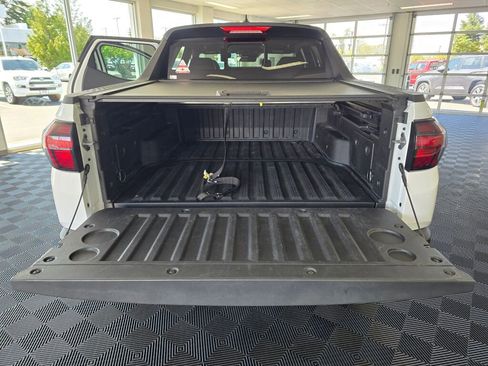 Used 2025 Hyundai Santa Cruz Limited image 16