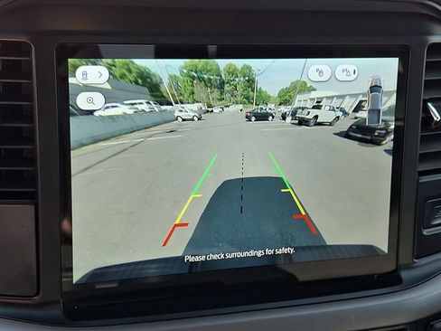 Used 2025 Ford F150 XLT w/ Equipment Group 301A Standard image 17