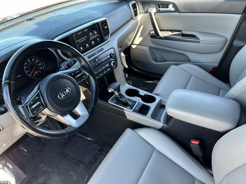Used 2021 Kia Sportage S image 17