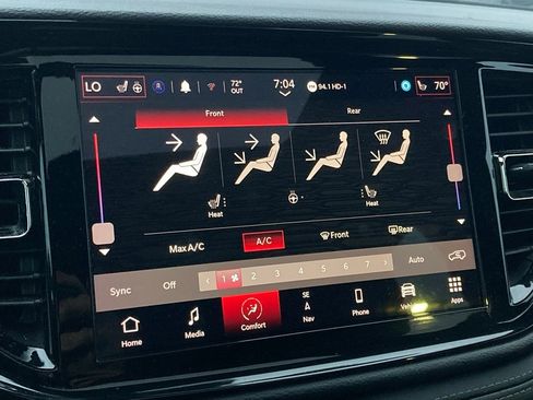 Used 2022 Dodge Durango GT image 21