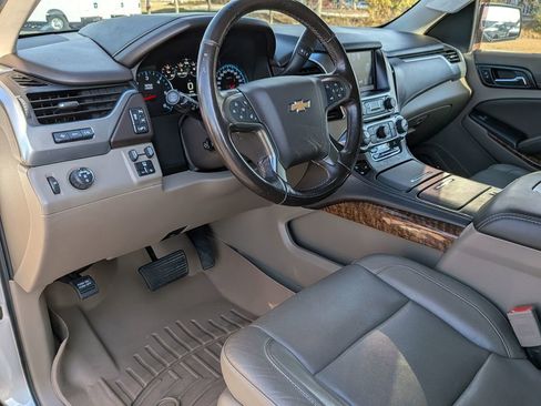 Used 2019 Chevrolet Tahoe Premier image 32