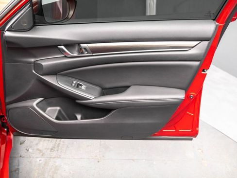 Used 2019 Honda Accord Sport image 34