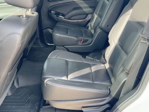 Used 2018 Chevrolet Tahoe LT image 14